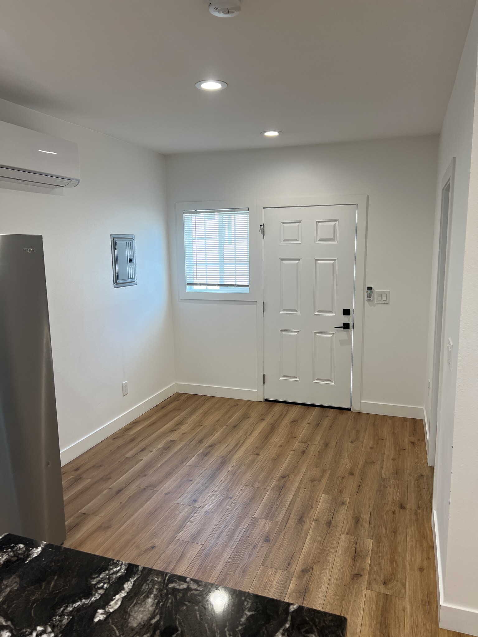 Building Photo - 12321 Bombardier Ave