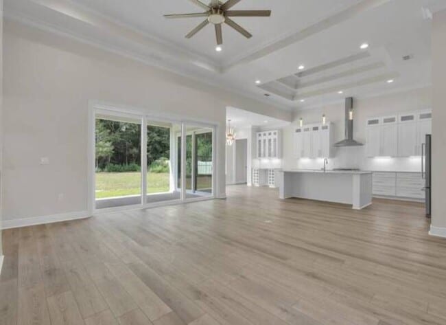 Building Photo - 1767 San Damian Rd