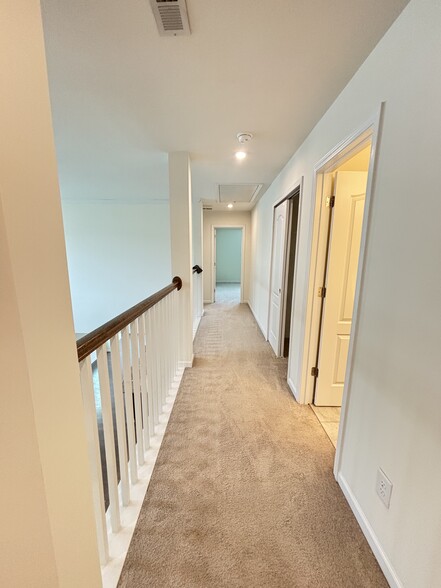 Building Photo - 3411 Antler View Dr