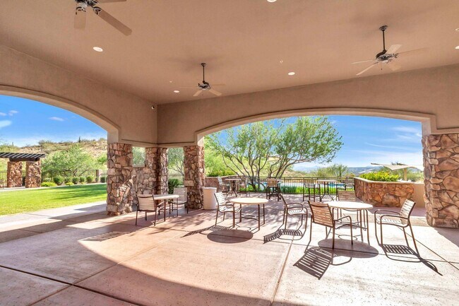 Building Photo - 11489 E Raintree Dr