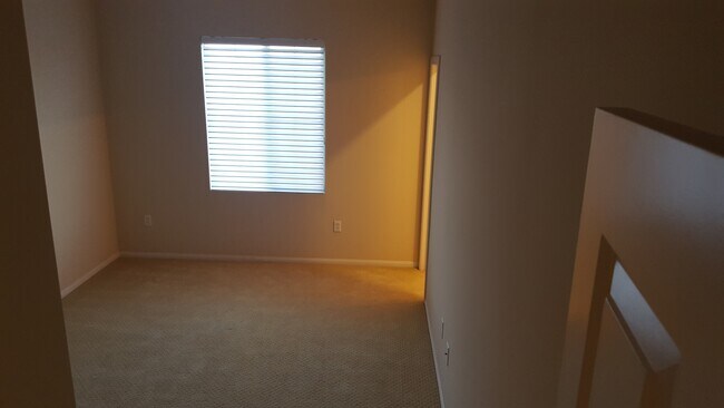 Building Photo - 10622 Golden Willow Trail