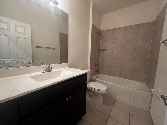 Building Photo - 11989 SW 150th Pl