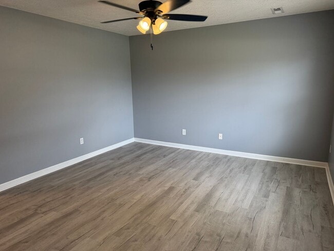 Building Photo - 1111 Northridge Dr