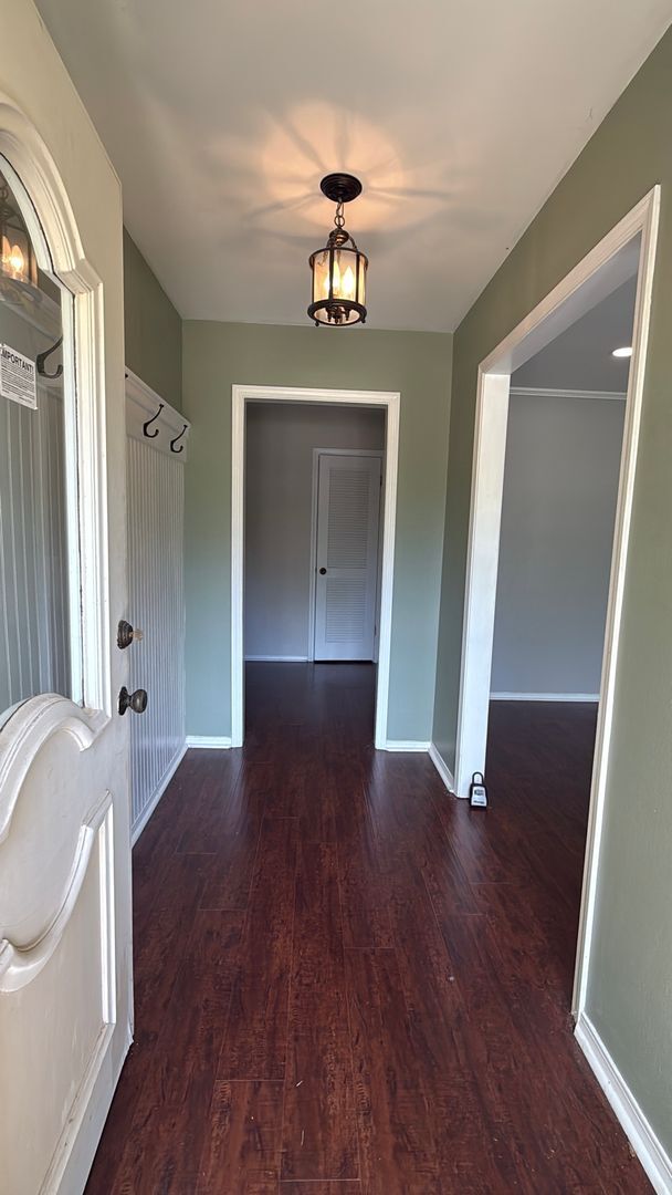 Building Photo - 1548 Ramberlyn Way