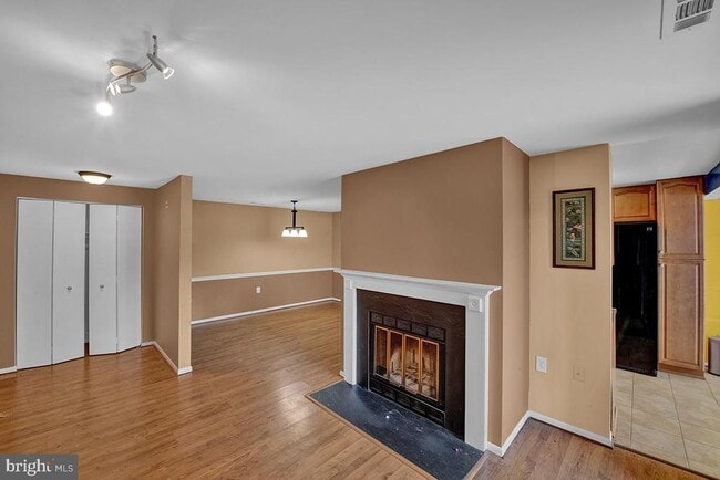 Building Photo - 13257 Wonderland Way