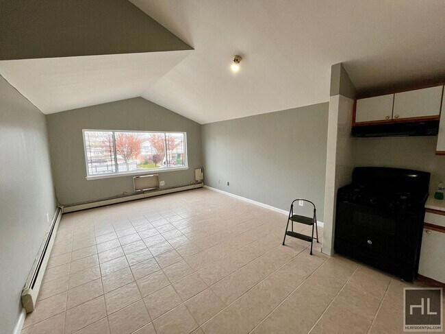 Building Photo - CASTLE HILL AVENUE, BRONX