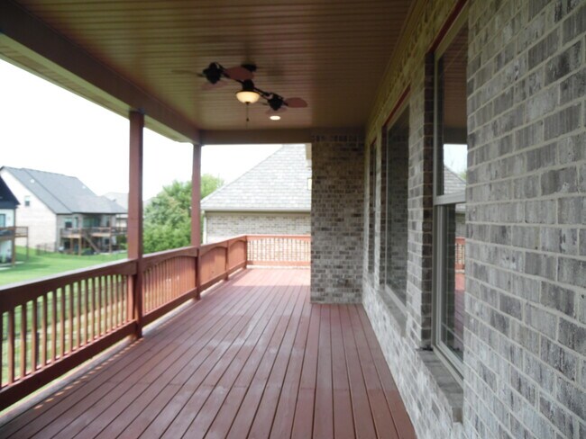 Building Photo - 2331 Coroneo Ln