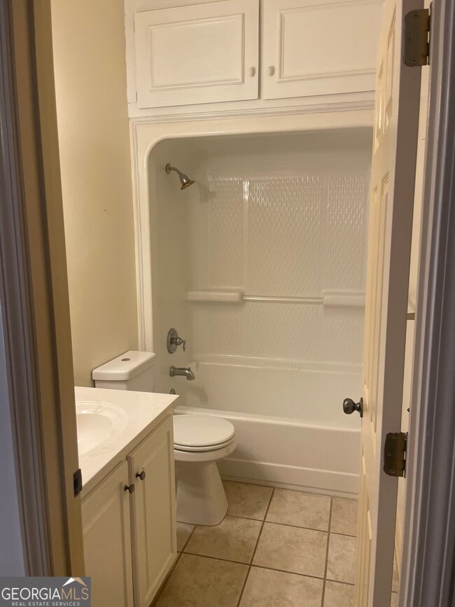 Building Photo - 1114 Southbend Dr