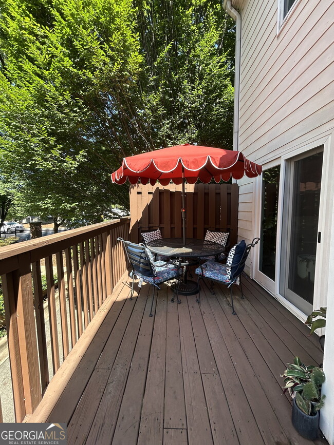 Building Photo - 1580 Commerce Dr