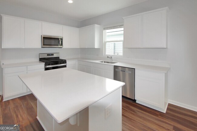 Building Photo - 99 Cambium Cir