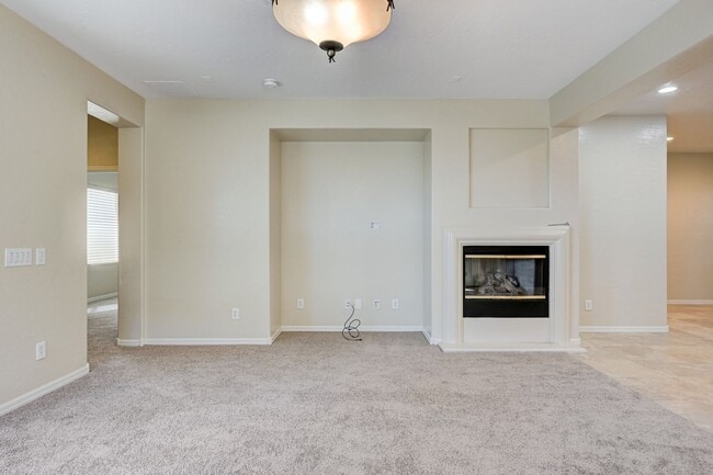 Building Photo - 4 Bedroom Home in Silverstone Ranch / No Rear Neighbors!