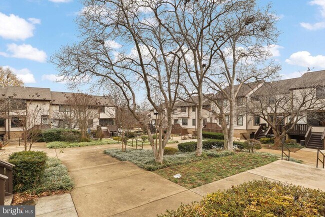 Building Photo - 1751 Westwind Way