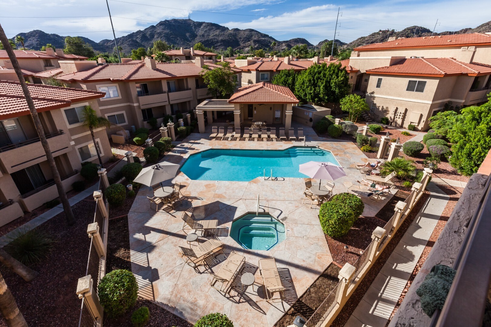 Building Photo - 10410 N Cave Creek Rd