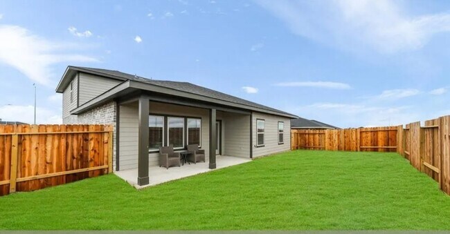 Building Photo - 8043 House bank Ln