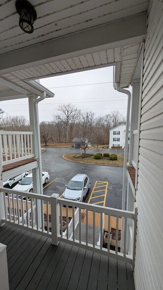 Building Photo - 1408 Summertree Springs Ave