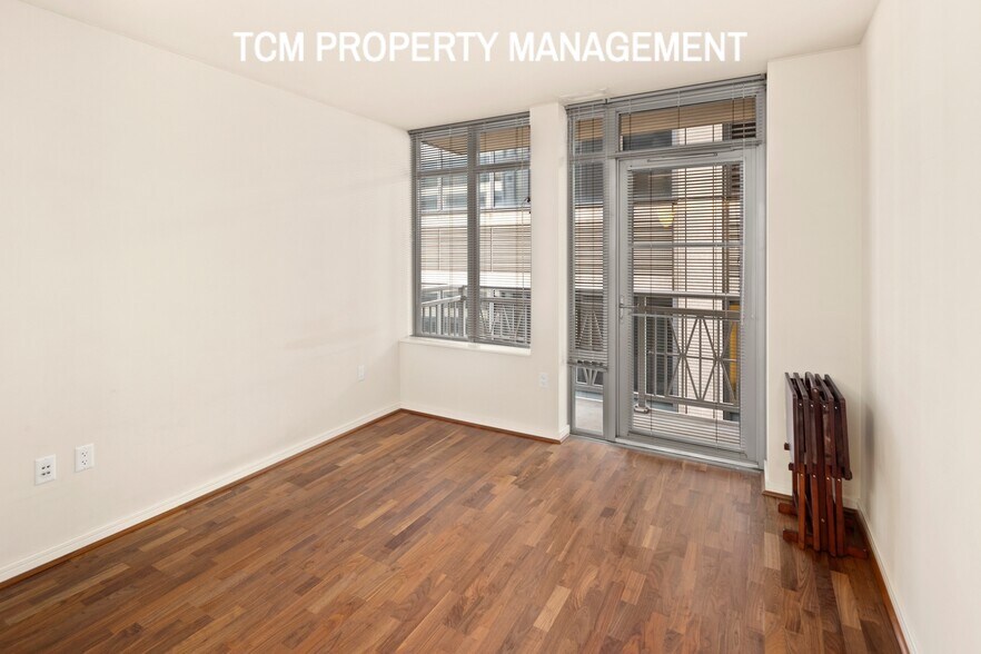 Building Photo - 819 Virginia St