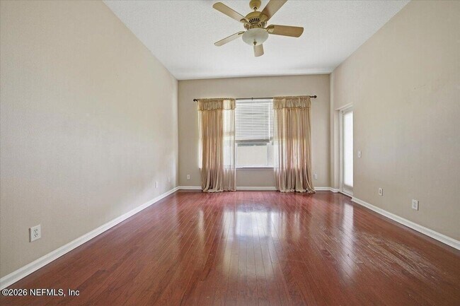 Building Photo - 10642 Roundwood Glen Ct