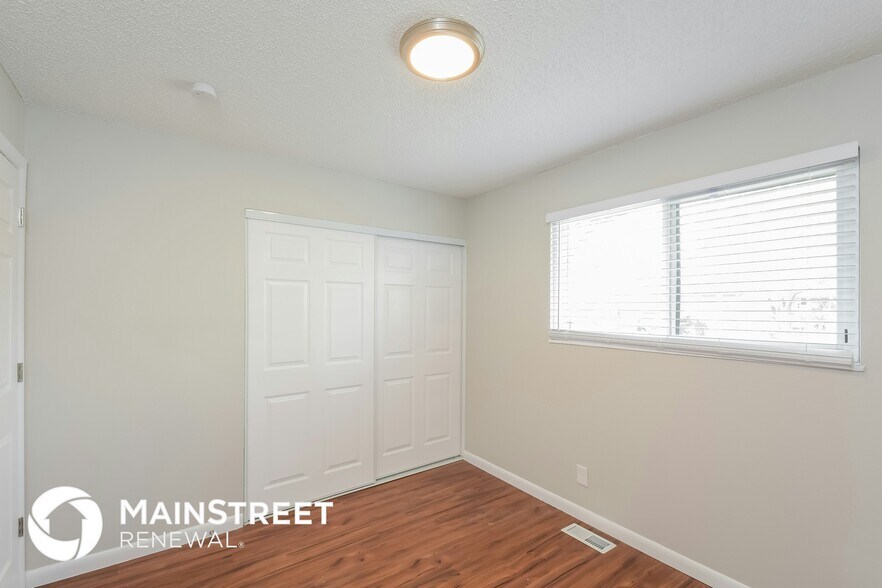 Building Photo - 5522 Carson St