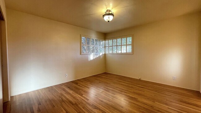 Building Photo - Classic San Luis 3 Bedroom 2 Bath House in Ferrini Heights