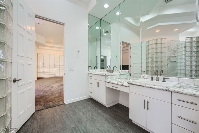 Building Photo - 7901 O'Bannon Dr