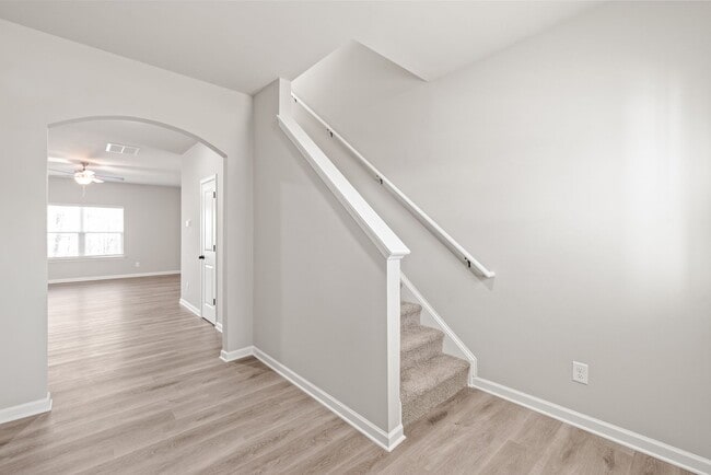 Building Photo - Modern Living in Stoneygreen | Open Concept + Loft + Private Backyard