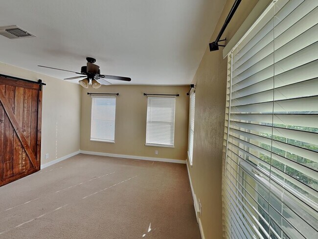 Building Photo - Charming Brick Home in the Heart of Richland Hills – Birdville ISD