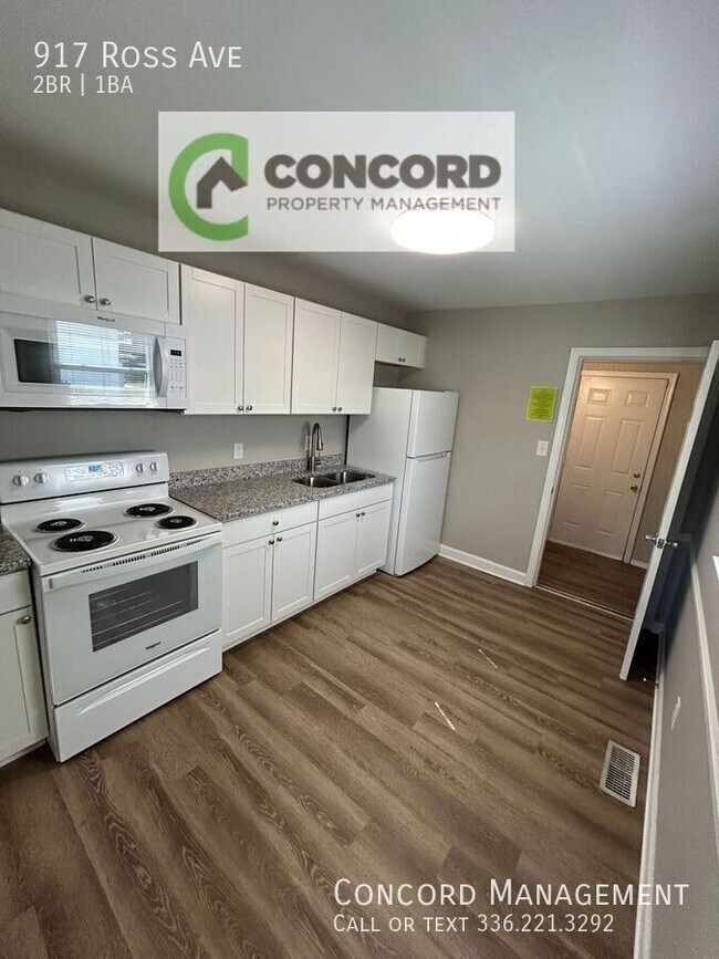 Building Photo - 917 Ross Ave