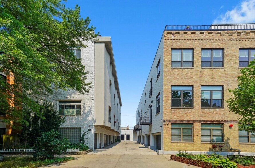 Building Photo - 2231 N Lister Ave