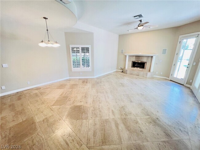 Building Photo - 7408 Silver Palm Ave