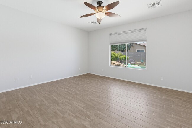 Building Photo - 12970 N 150th Ln