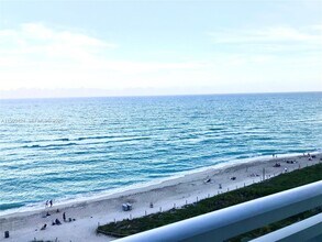 Building Photo - 6917 Collins Ave