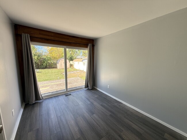 Building Photo - 4718 Kessler Dr