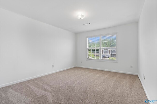 Building Photo - 171 Ranier St