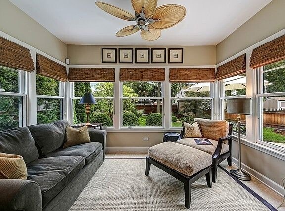 Building Photo - 4059 Lawn Ave