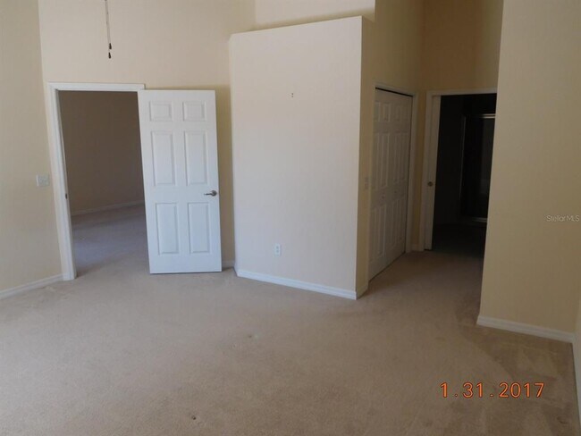 Building Photo - 3670 Lakewood Blvd