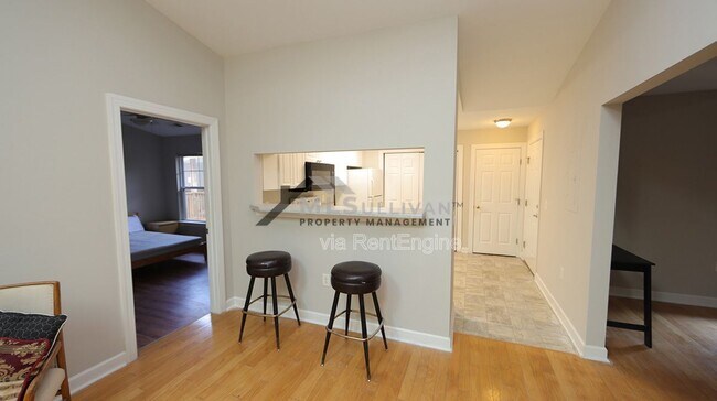 Building Photo - 929 Morreene Rd