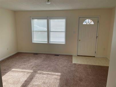 Building Photo - Coming Soon! 2-Bedroom Retreat on 7th Avenue in Luray.