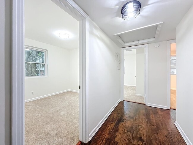 Building Photo - 5243 Poppy Dr