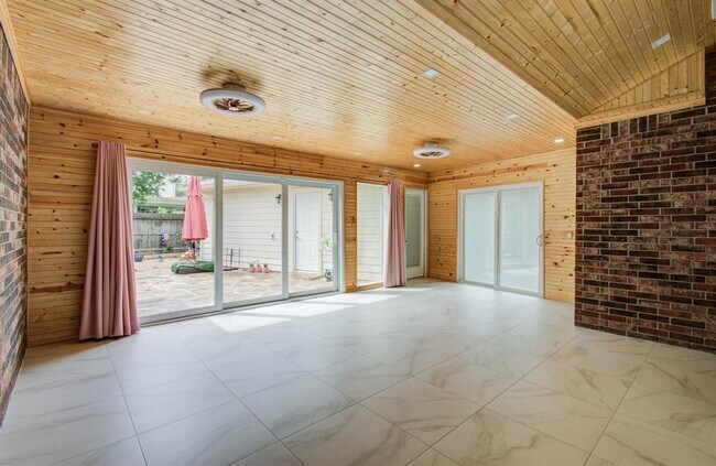 Building Photo - 6218 Morgan Canyon Ct