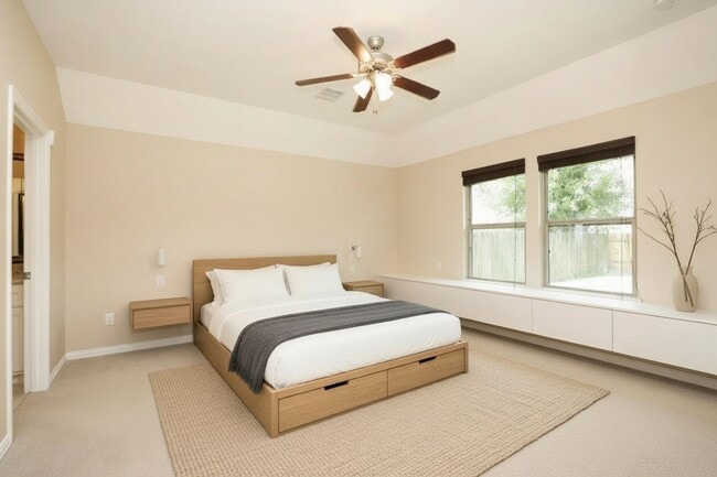 Building Photo - 6615 Goldspier St