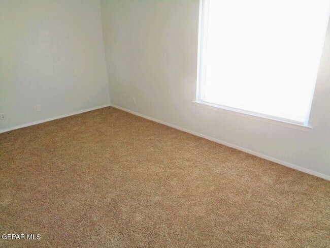 Building Photo - 11353 Loma Linda Cir