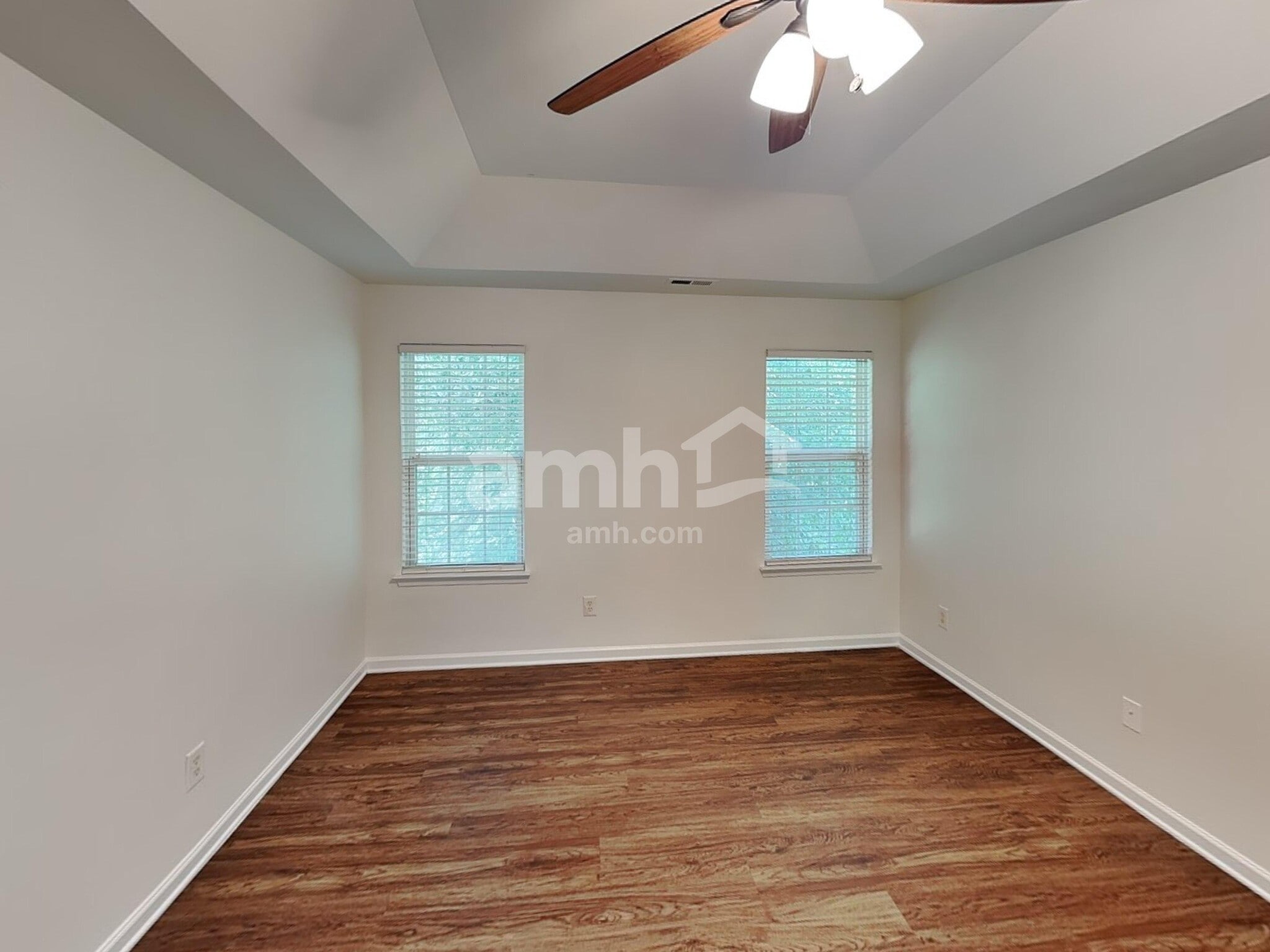 Building Photo - 121 Whitby Dr
