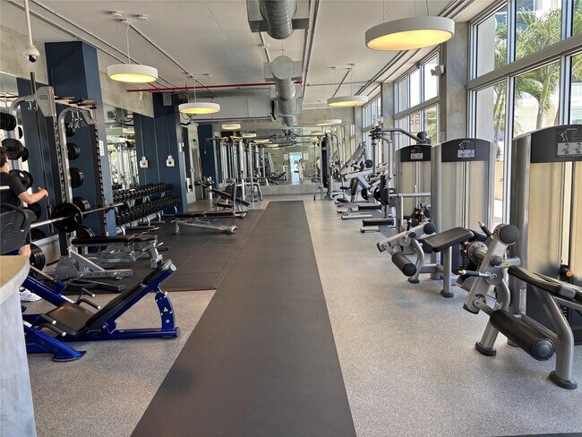 Building Photo - 1200 West Ave