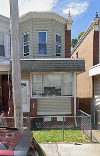 Building Photo - 1221 Princess Ave