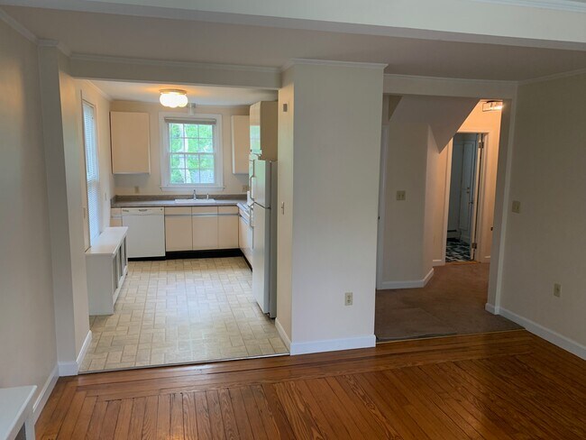 Building Photo - 73 Memorial Blvd