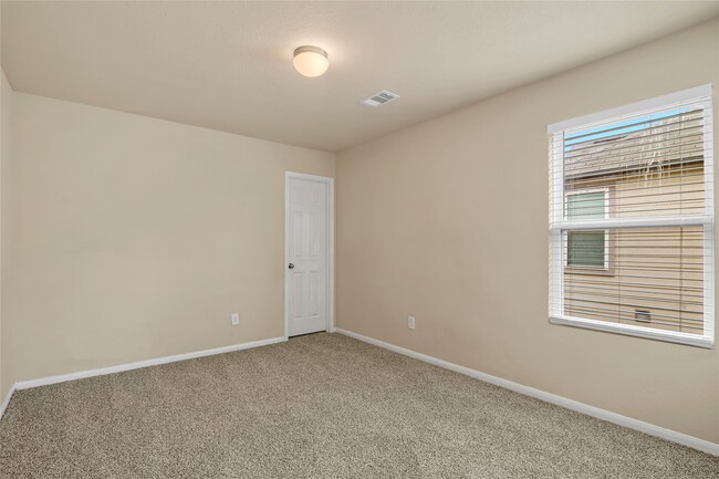 Building Photo - 18715 Windy Stone Dr