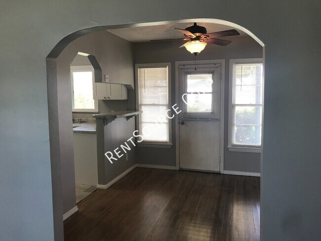 Building Photo - 44644 20th St W