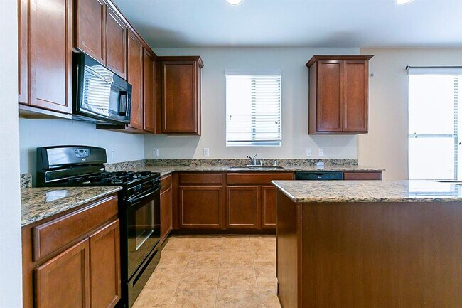 Building Photo - 20114 Brookwood Holw