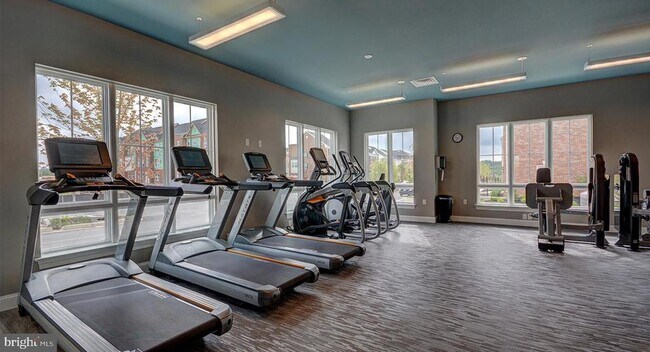 Building Photo - 7537 Crowley St