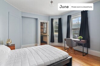 Building Photo - Room in Shared 6 bed/1.5 bath home